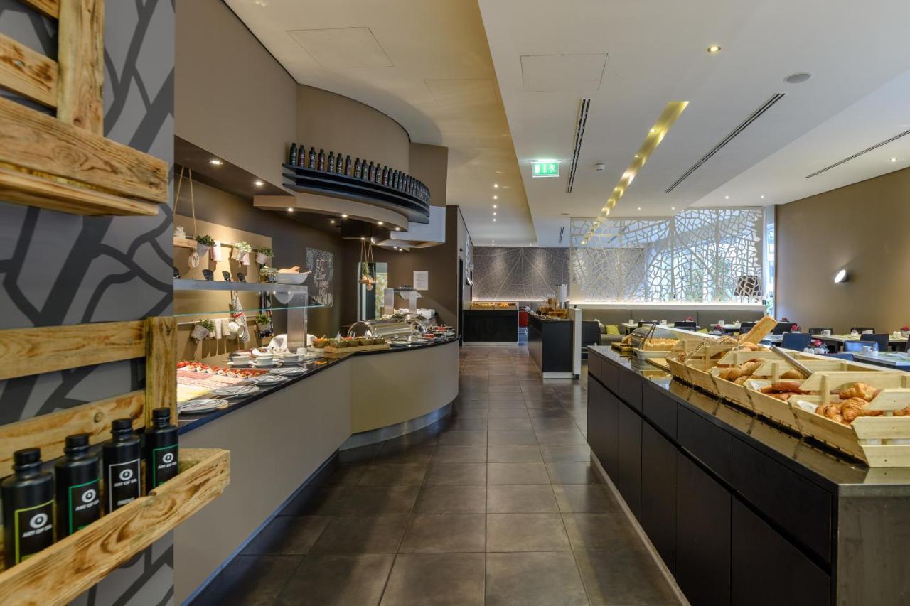 Mercure Center